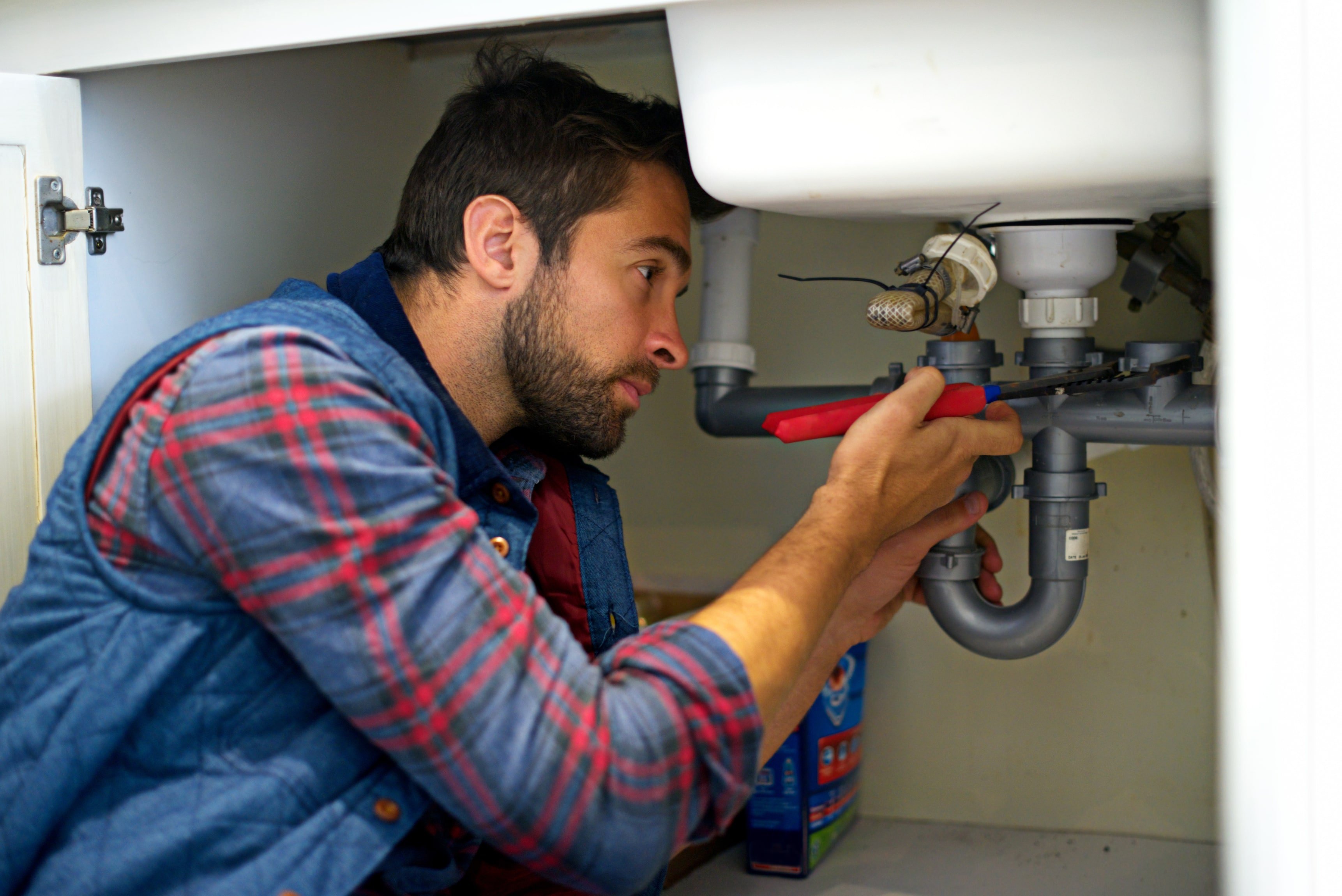 Route the Drain Hose Properly to Avoid Kinks or Bends