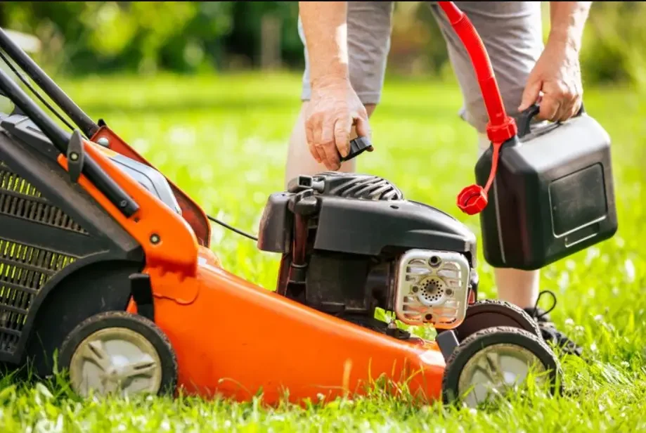 Gas Lawn Mowers has powerful engine but noisy and produces air pollution 
